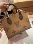 Louis Vuitton ONTHEGO Medium Tote Bag M45321