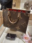 Louis Vuitton ONTHEGO Medium Tote Bag M45321