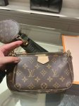 Louis Vuitton Five in One Package M44813