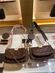Louis Vuitton Five in One Package M44813